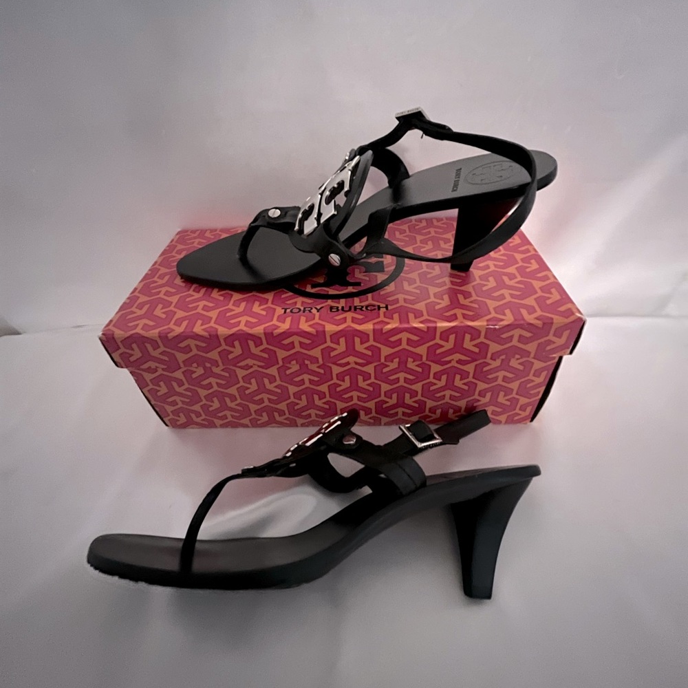 Tory Burch Heels Black Leather/Silver Metal TB Logo Size9 Never Worn